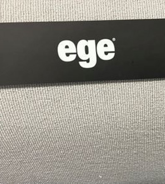 Ege Uld Boucle